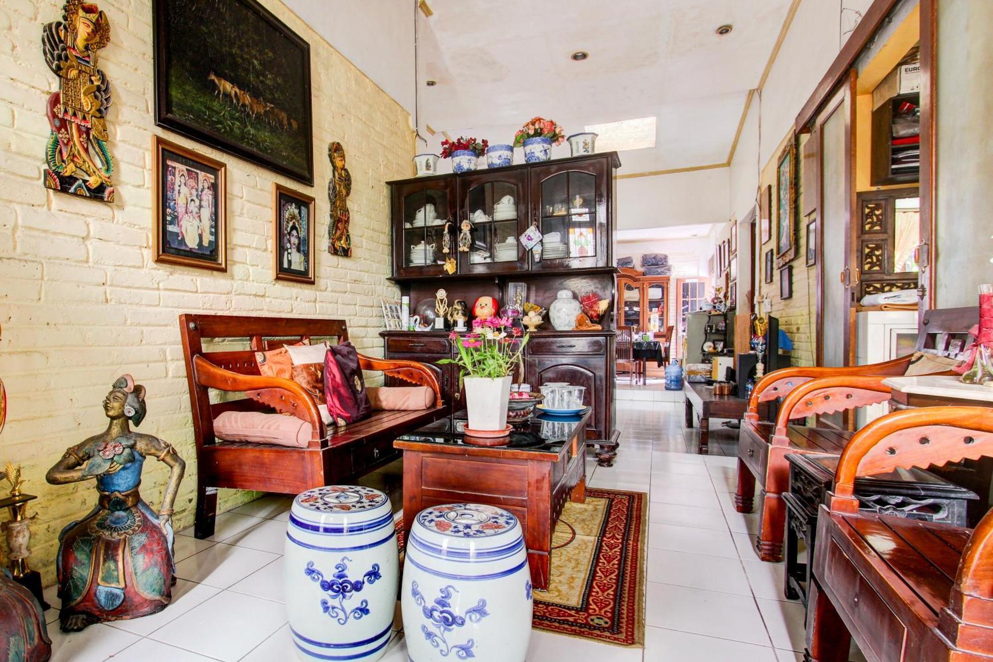 Oyo 94000 Omah Citra Genia Homestay Ngaglik 外观 照片
