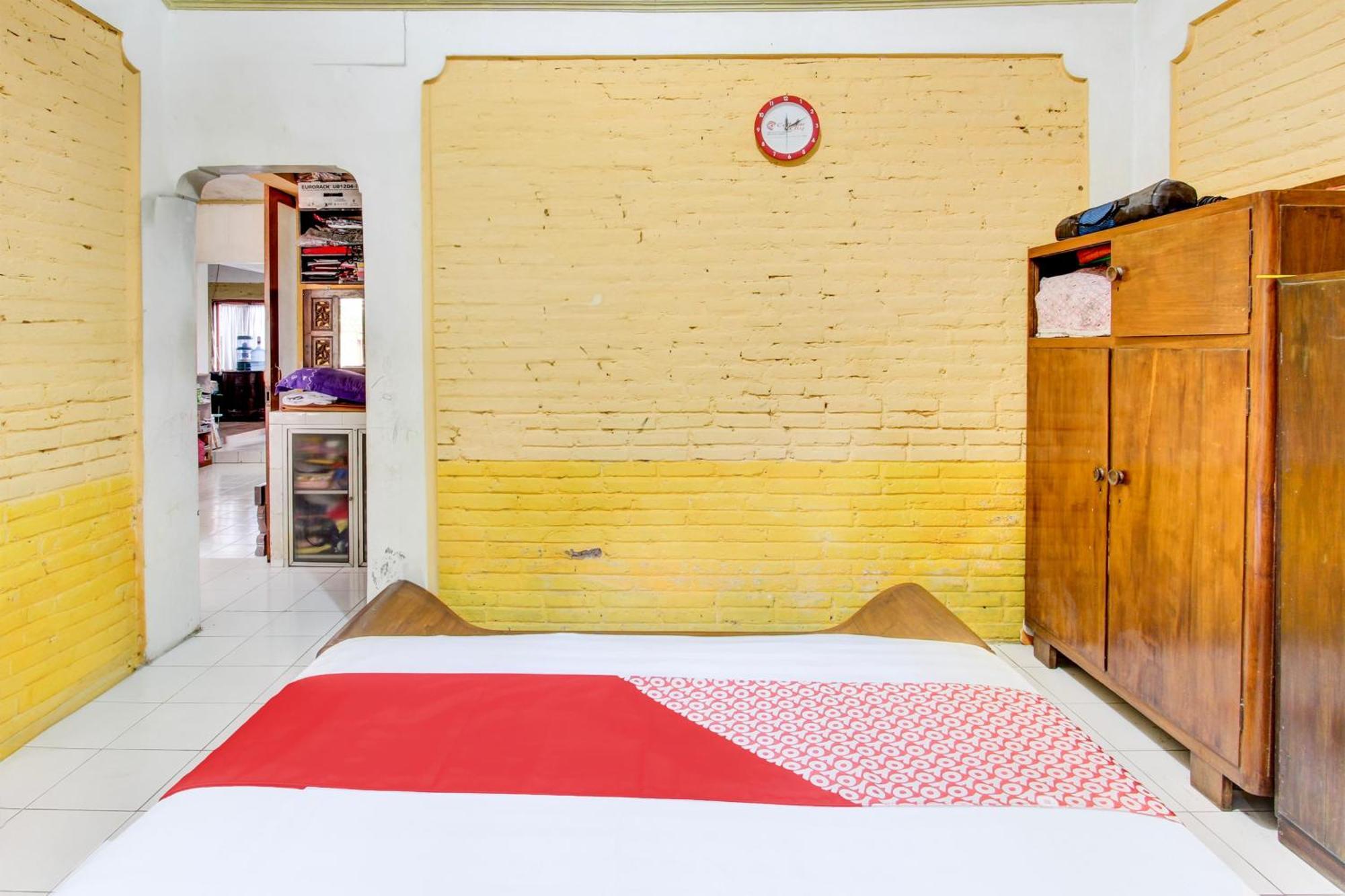 Oyo 94000 Omah Citra Genia Homestay Ngaglik 外观 照片
