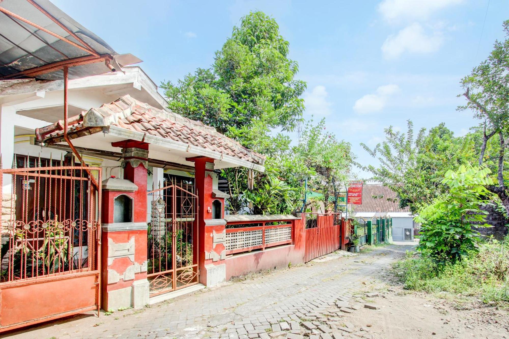 Oyo 94000 Omah Citra Genia Homestay Ngaglik 外观 照片